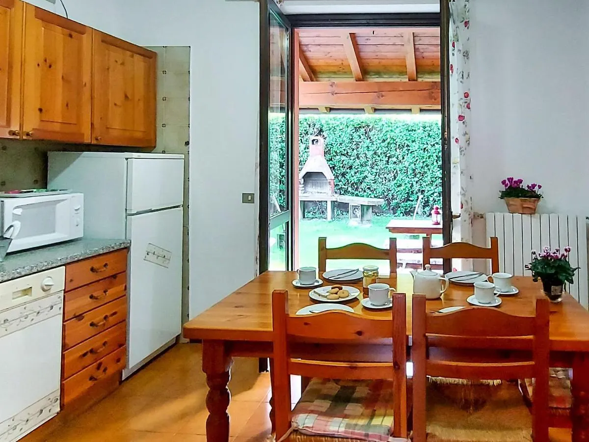 Holiday Home Casa Lina By Interhome Colico 0*,  Włochy